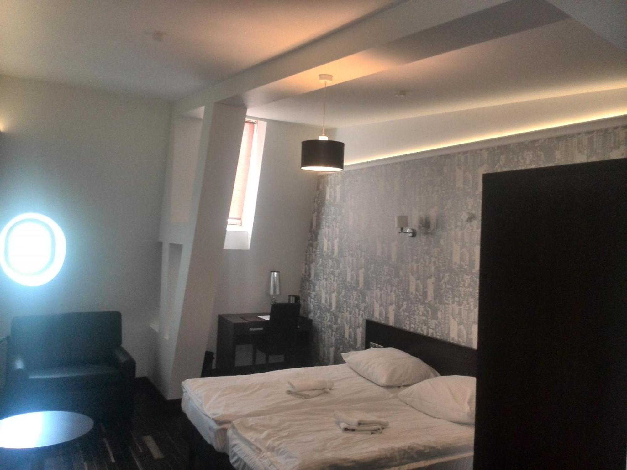 Aparthotel Lodz 55 Piotrkowska Rom bilde