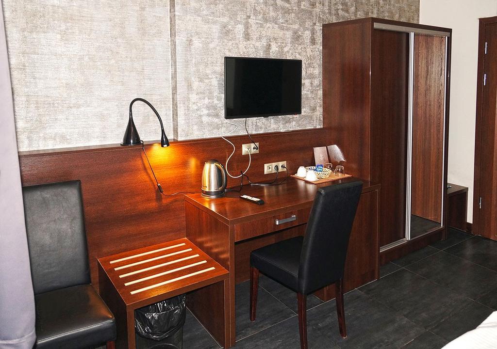 Aparthotel Lodz 55 Piotrkowska Eksteriør bilde
